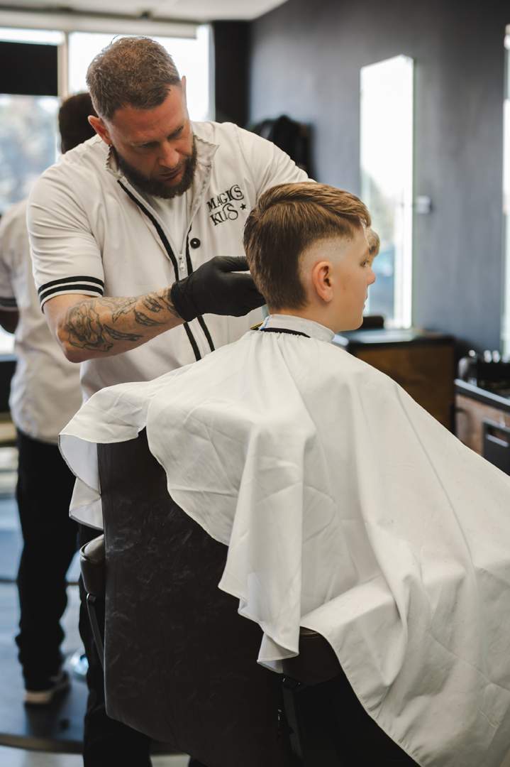 Épilation, traçage, dessins et conseils personnalisés